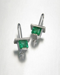 14kt. white gold square emerald drop earrings
