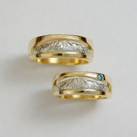 Mountain Bands 1-11: Platinum and 18kt. yellow gold Pikes Peak Mountain Bands with blue diamond